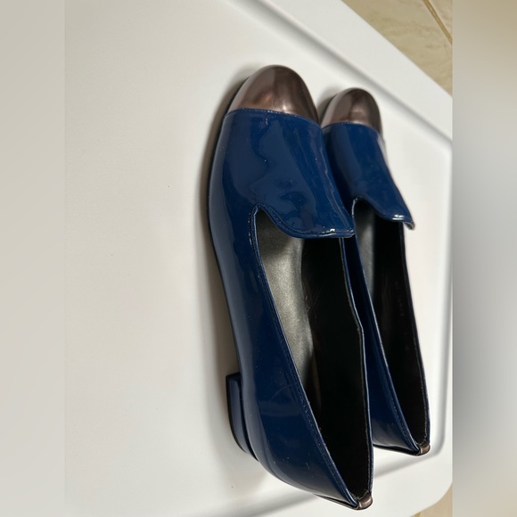 Stuart Weizmann flats. Size 7, New without tags - Picture 4 of 4